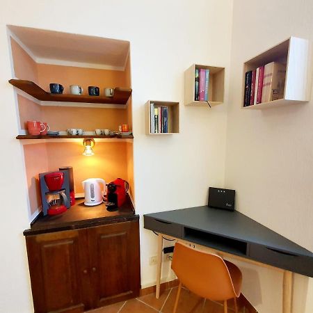קנוביו Rosso Apartment מראה חיצוני תמונה