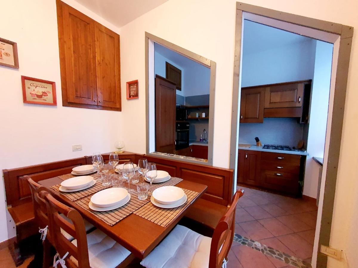 קנוביו Rosso Apartment מראה חיצוני תמונה